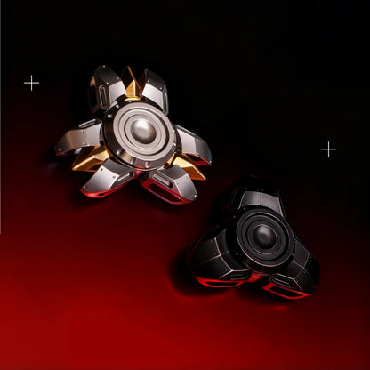 3i ATLAS Split-Opening Spinner with golden spike armor and vintage design