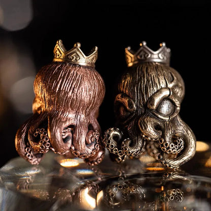 Cthulhu lanyard bead