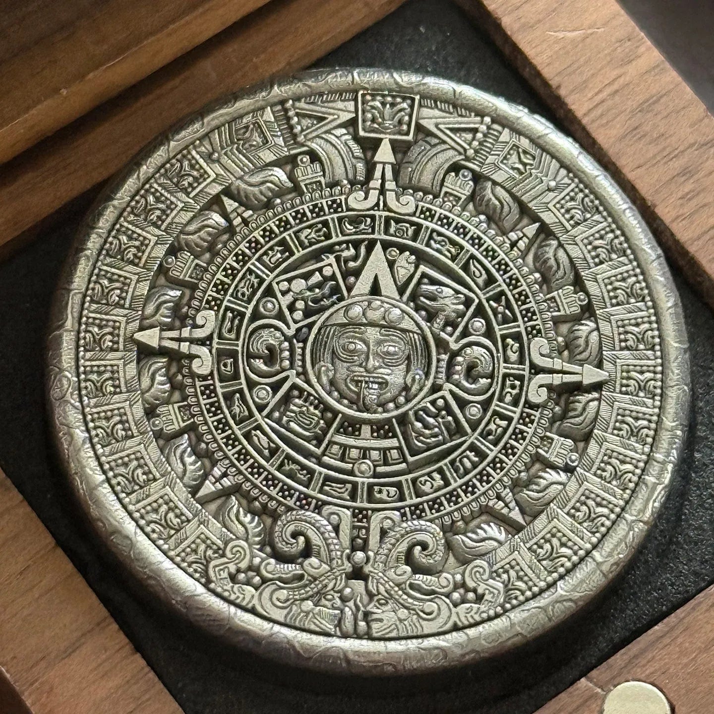 ding ding haptic coin