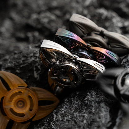 Shadow fidget spinner
